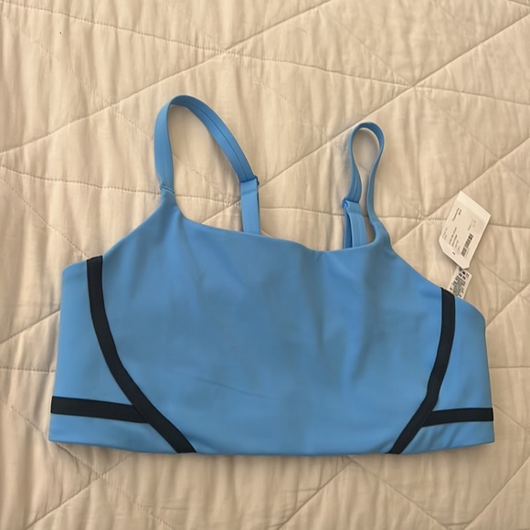Nike One Convertible Women's Light-Support Lightly Lined Sports Bra large NWT - Picture 10 of 15